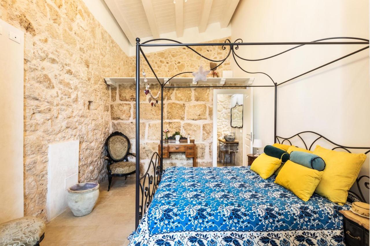Michael Garden Bed & Breakfast Noto Luaran gambar
