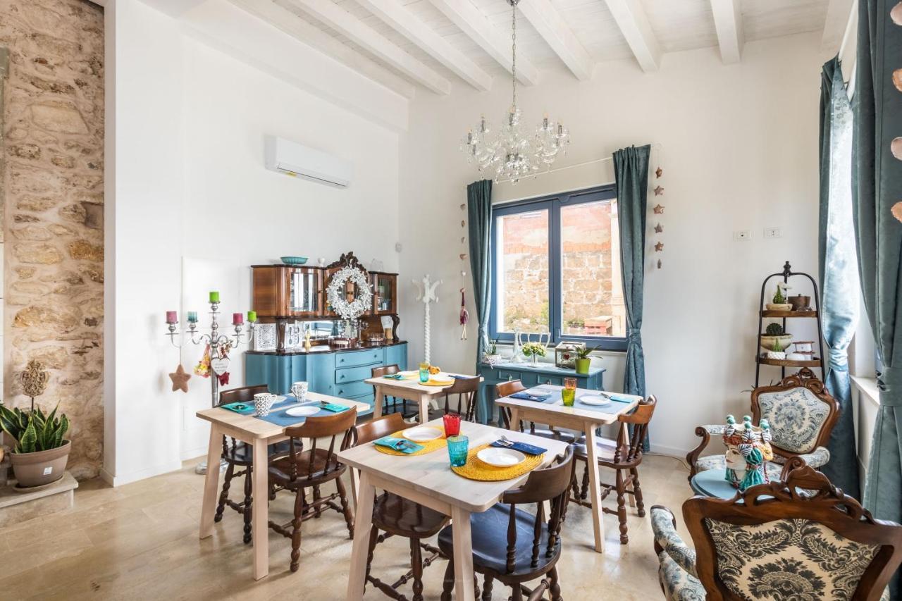 Michael Garden Bed & Breakfast Noto Luaran gambar