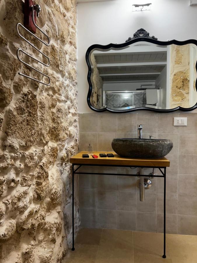 Michael Garden Bed & Breakfast Noto Luaran gambar